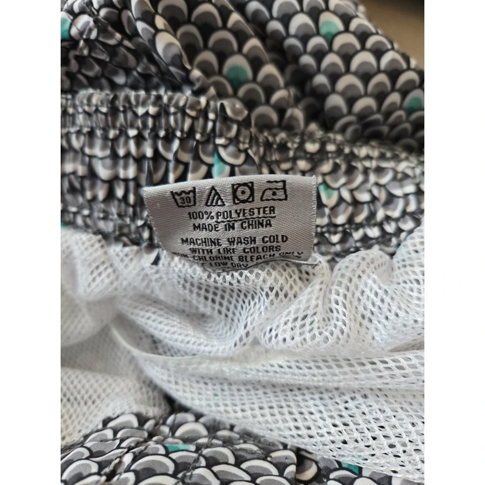 J. Speed Womans Board Shorts Size M Grey,‎ Black, Turquoise
